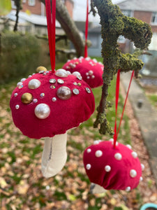Red velvet Decorative toadstools, Christmas tree decorations, festive decor, garland decorations.
